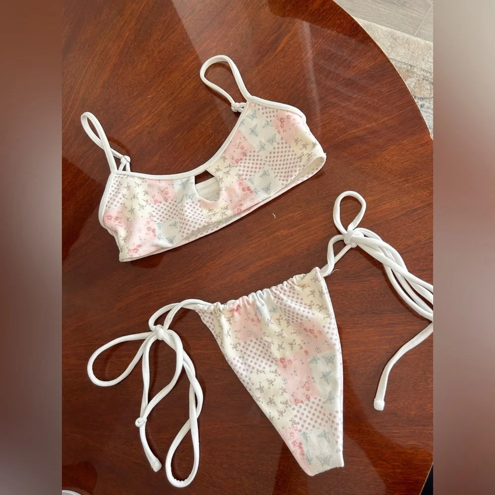 Frankies Bikinis bikini set